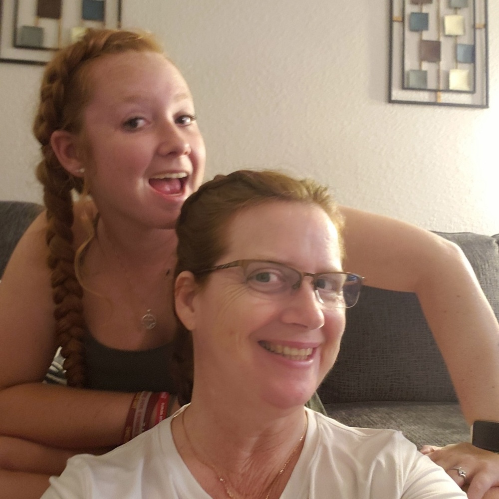 Meet your Posher, Pam